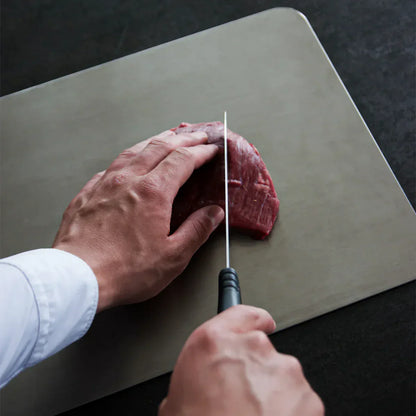 Kinzoku 錦属 Series – Titanium Blade Cutting Board